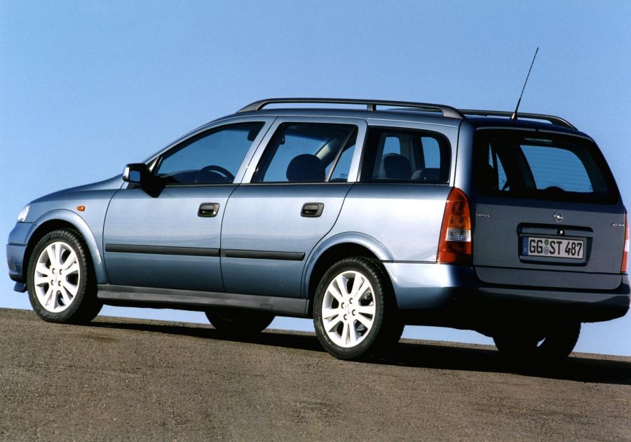  Opel Astra Caravan 1998 года  (фото 10 из 12)